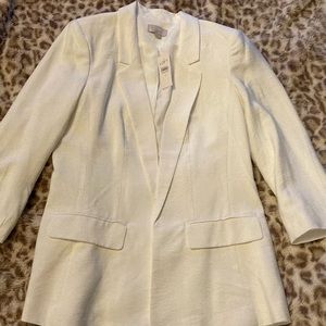 White 80’s inspired oversized blazer with tags